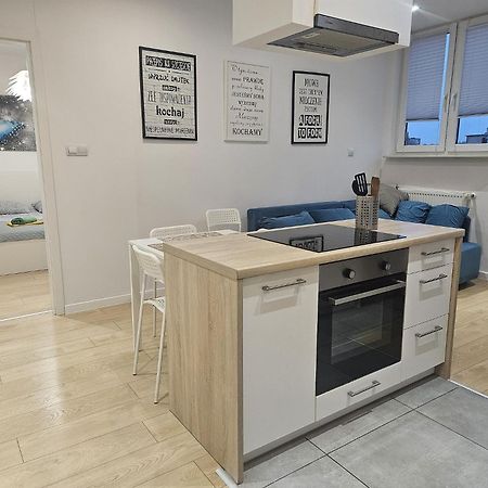 Urban Jungle Apartment In The City Center Бялисток Екстериор снимка