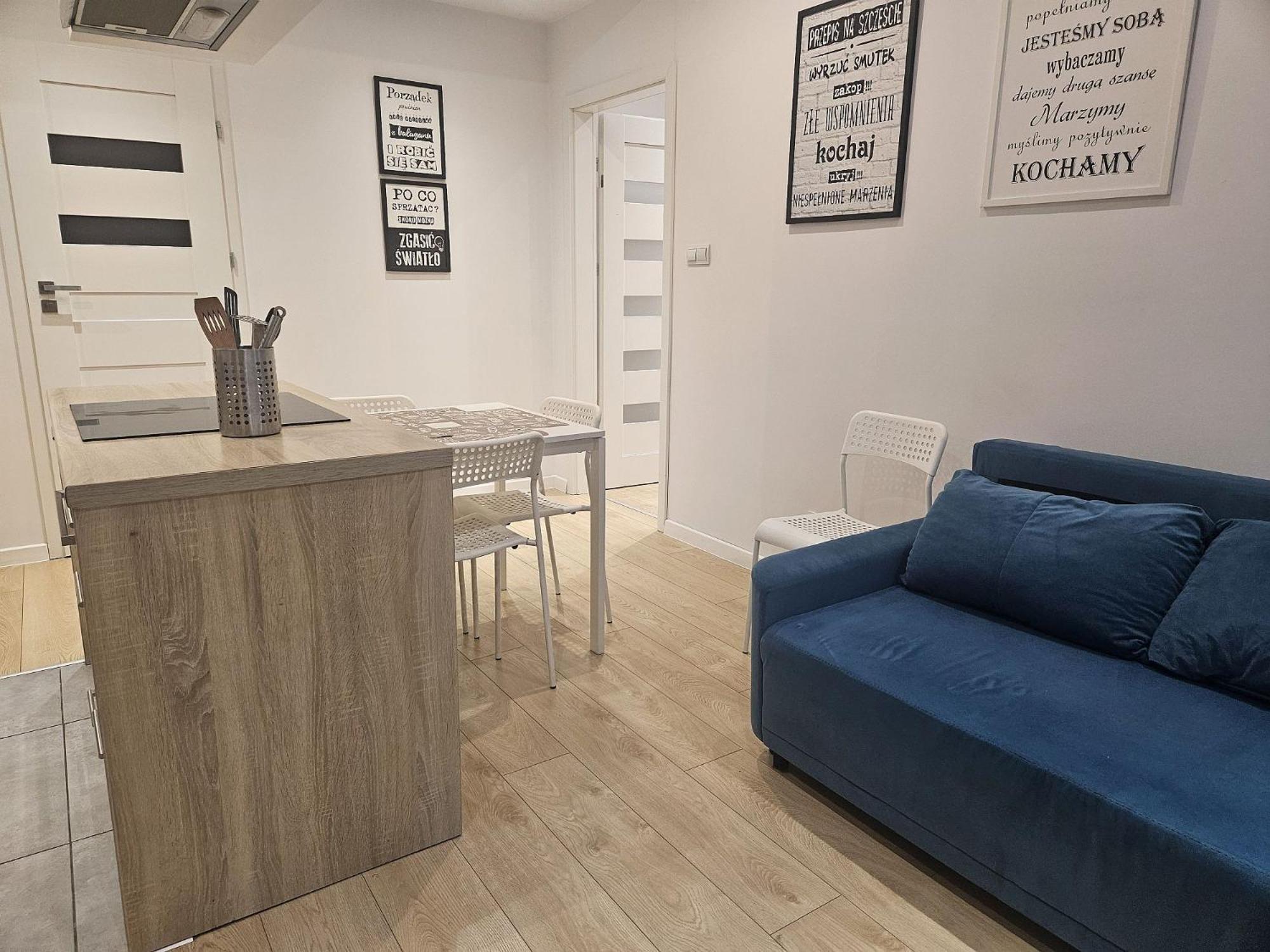Urban Jungle Apartment In The City Center Бялисток Екстериор снимка